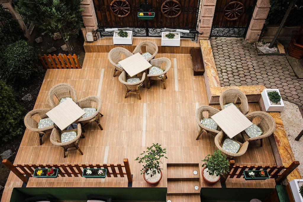 Villa Alexander スコピエ エクステリア 写真